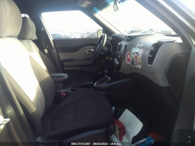 KNDJN2A2XE7101353 KIA Soul Base