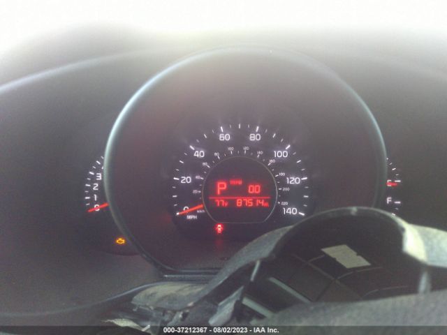 KNDJN2A2XE7101353 KIA Soul Base