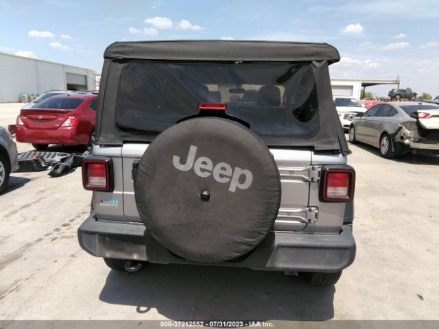 1C4HJXDN2KW668798 Jeep Wrangler Unlimited Sport S