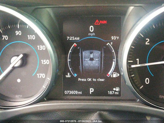 SADCS2BN8HA090858 Jaguar F-pace 20d