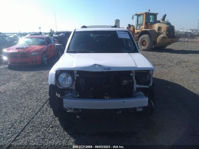 1C4NJRFB4ED501845 Jeep Patriot Latitude