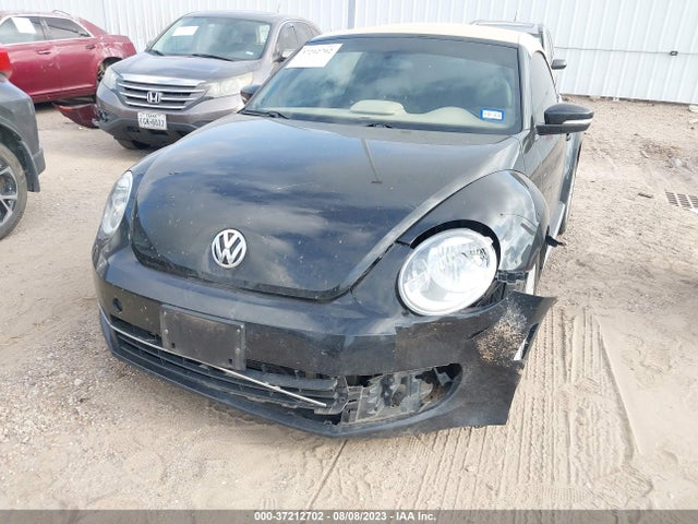 3VW5A7AT2FM819342 Volkswagen Beetle Convertible 2.0l Tdi W/sound/nav