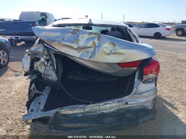 Hyundai ELANTRA SE 2015 KMHDH4AE1FU326933 Image 17