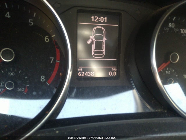 1VWBT7A31GC051613 Volkswagen Passat 1.8t Se