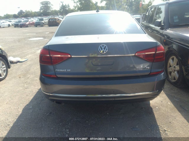 1VWBT7A31GC051613 Volkswagen Passat 1.8t Se