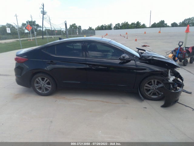 Hyundai Elantra Value Edition 2018 5NPD84LF1JH280632 Image 4