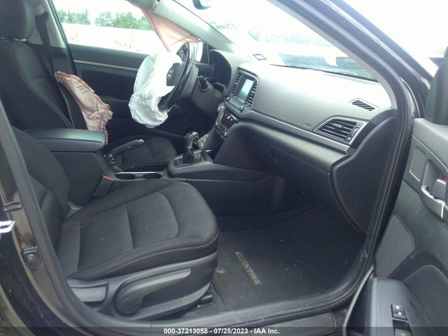 Hyundai Elantra Value Edition 2018 5NPD84LF1JH280632 Image 10