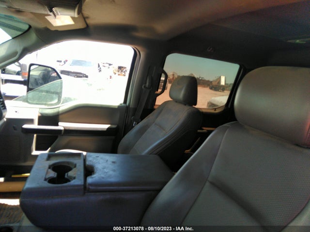 2017 Ford F-550, VIN: 1FD0W5HT7HEE04708