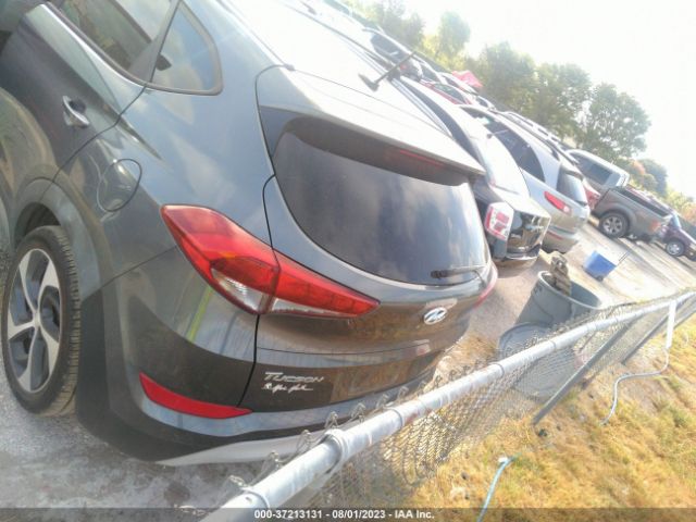KM8J33A25HU274050 Hyundai Tucson Sport