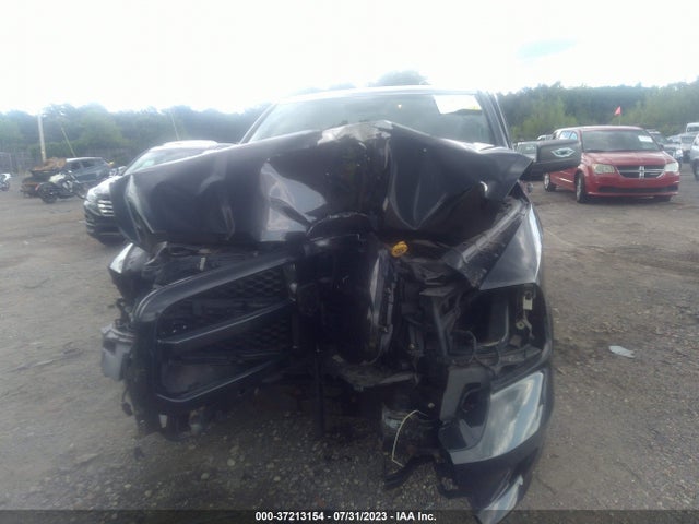 1C6RR7FGXGS399483 RAM 1500 Express