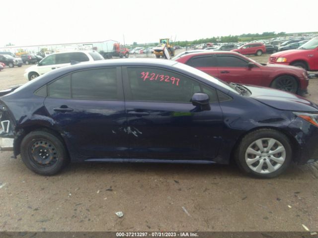 JTDEPMAE8MJ127016 Toyota COROLLA LE