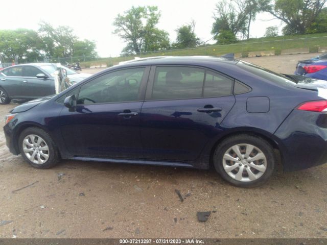 JTDEPMAE8MJ127016 Toyota COROLLA LE