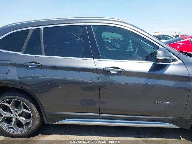 2018 BMW X1 XDRIVE28I VIN: WBXHT3Z36J4A66402