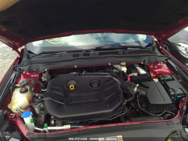 3FA6P0T95HR135914 Ford FUSION SE