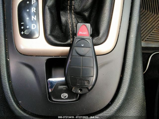 1C4PJLCB9FW656004 Jeep Cherokee Latitude
