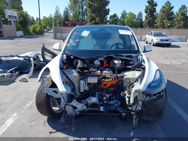 7SAYGDEEXNF558220 Tesla Model Y Long Range