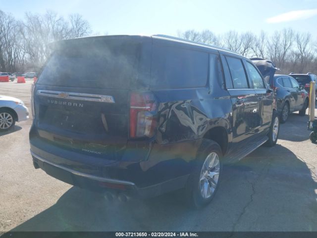 1GNSKFKD4NR105608 Chevrolet Suburban Premier