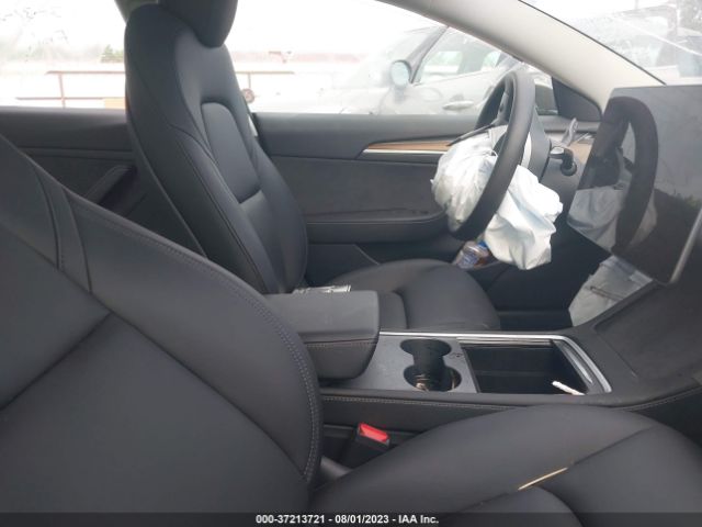 5YJ3E1EA5PF424176 Tesla MODEL 3