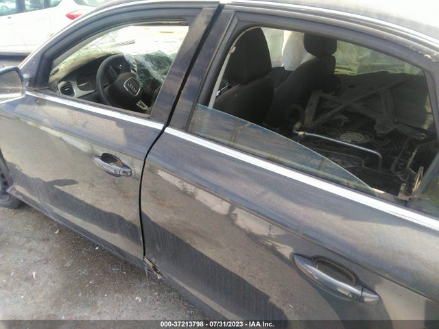 WA1LHAF73JD014169 Audi Q7 Premium Plus