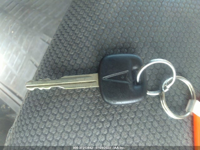 2008 PONTIAC VIBE VIN: 5Y2SL67838Z411883