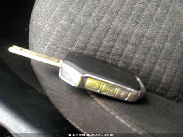 KNDJ63AU8L7010261 KIA Soul Gt-line