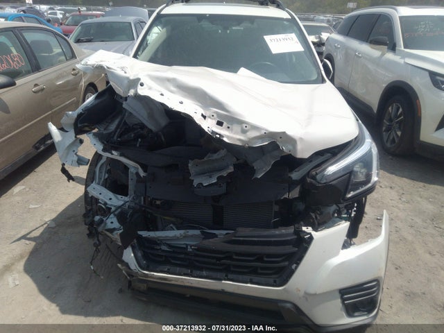 2022 SUBARU FORESTER LIMITED VIN: JF2SKANC5NH401260
