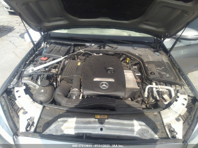 55SWF4JB1GU103910 Mercedes-Benz C-class C 300