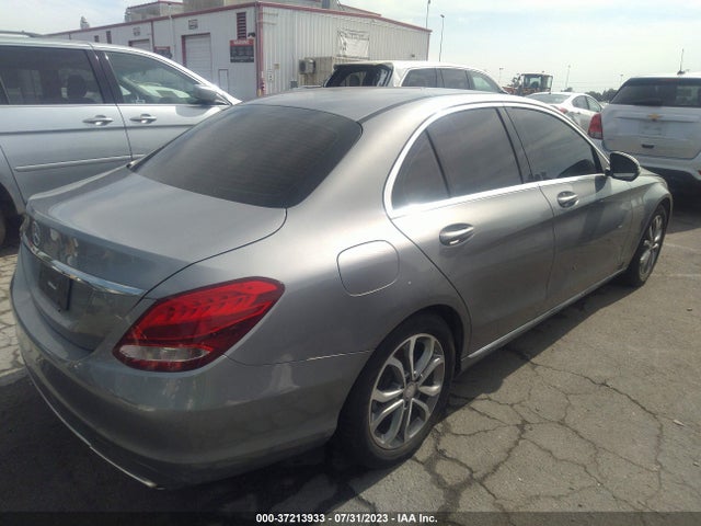 55SWF4JB1GU103910 Mercedes-Benz C-class C 300