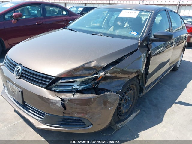 3VW2K7AJXEM219424 Volkswagen Jetta Sedan S