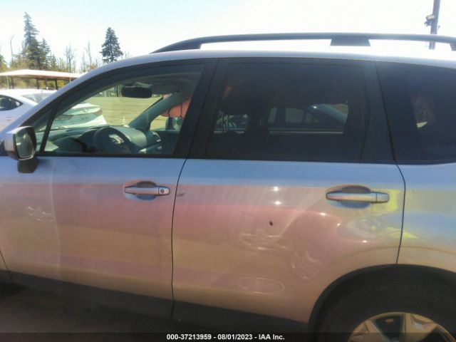 JF2SJADC9GH559057 Subaru Forester 2.5i Premium