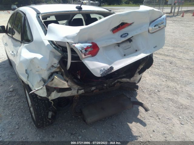 1FADP3F26HL337554 Ford FOCUS SE