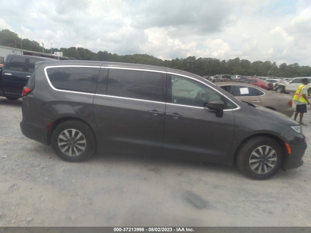 2023 Chrysler Pacifica Hybrid, VIN: 2C4RC1L70PR540980