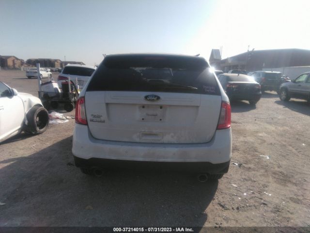 2FMDK3GC3EBB55009 Ford EDGE SE