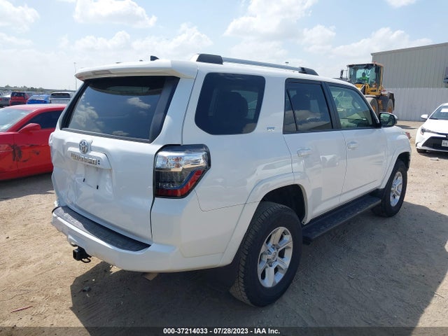 Toyota 4RUNNER SR5 2022 JTEMU5JRXN6051926 Image 4