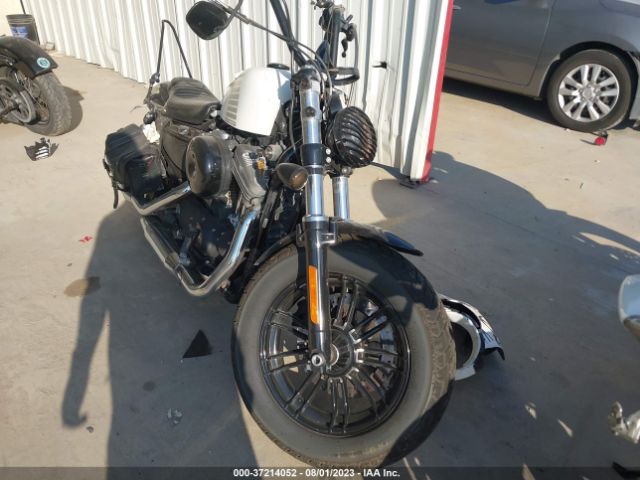 2017 HARLEY-DAVIDSON XL1200 1HD1LC336HC431051