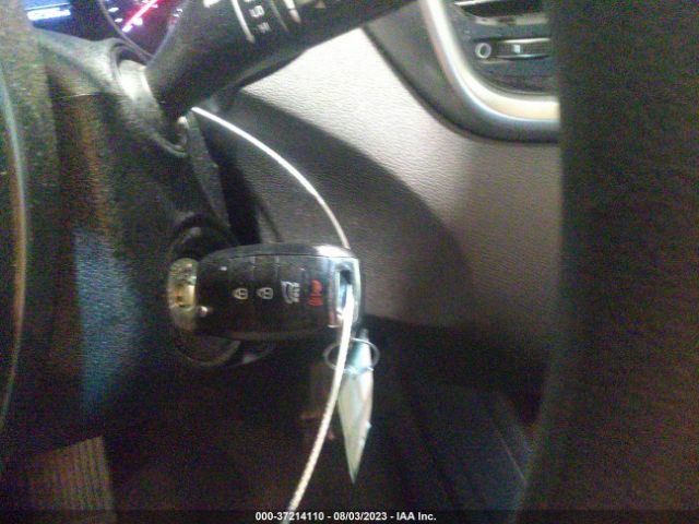5XYPG4A55KG572383 KIA Sorento Lx V6