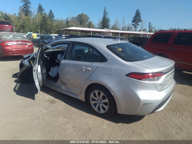 Toyota COROLLA LE 2021 5YFEPMAE0MP213237 Image 3