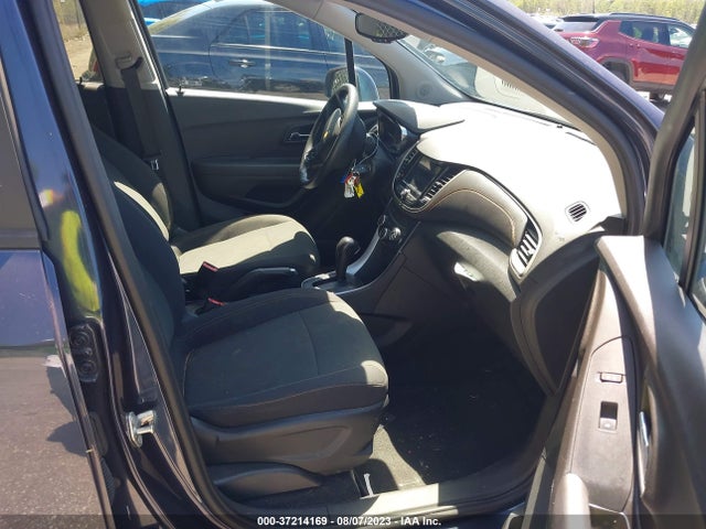 Chevrolet TRAX LS 2019 3GNCJKSB4KL307303 Image 5