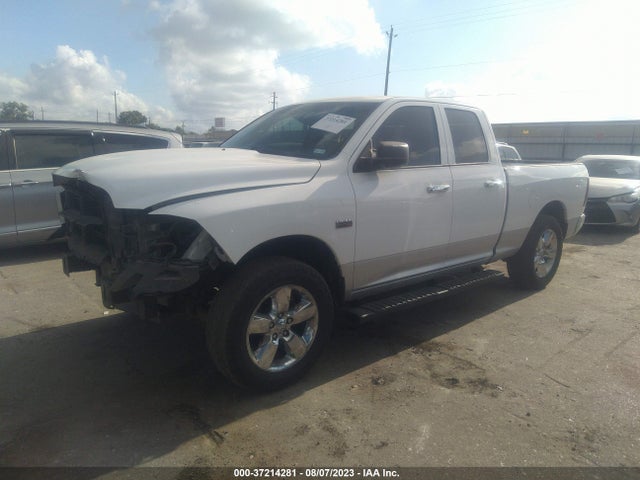 2015 RAM 1500 BIG HORN VIN: 1C6RR6GT9FS692165
