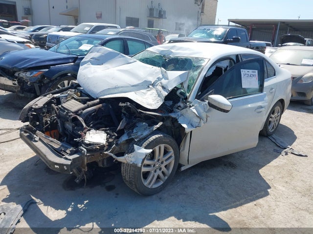 3VW167AJ2HM323619 Volkswagen Jetta 1.4t S