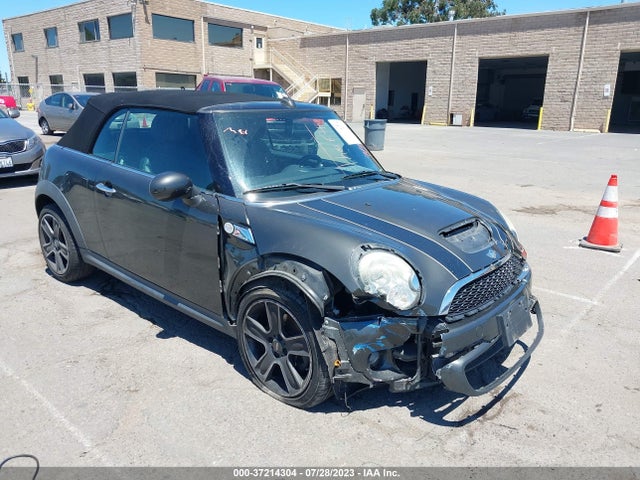 2011 MINI COOPER S WMWZP3C52BTX82697 Photo 0