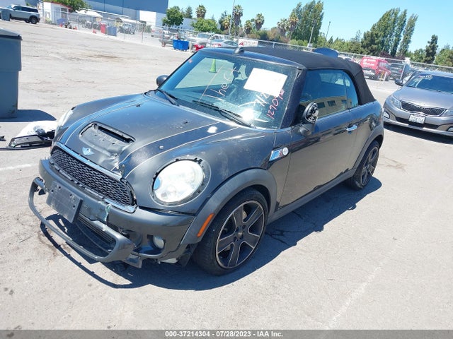 2011 MINI COOPER S WMWZP3C52BTX82697 Photo 1