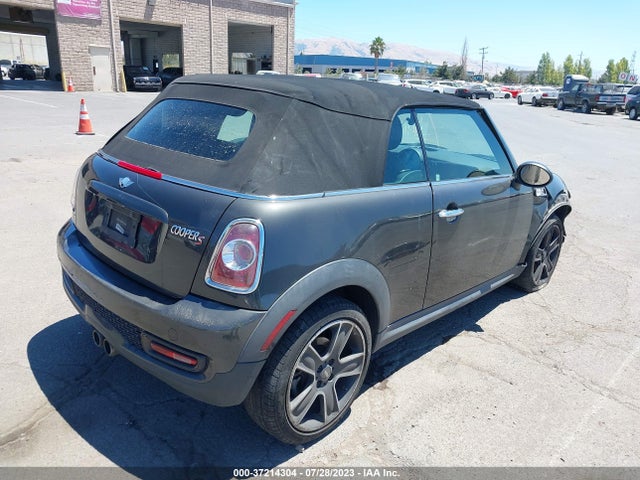 2011 MINI COOPER S WMWZP3C52BTX82697 Photo 3