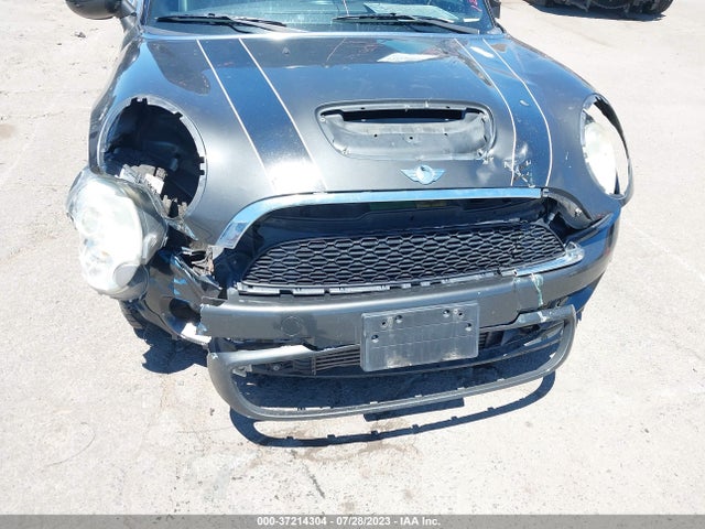 2011 MINI COOPER S WMWZP3C52BTX82697 Photo 5
