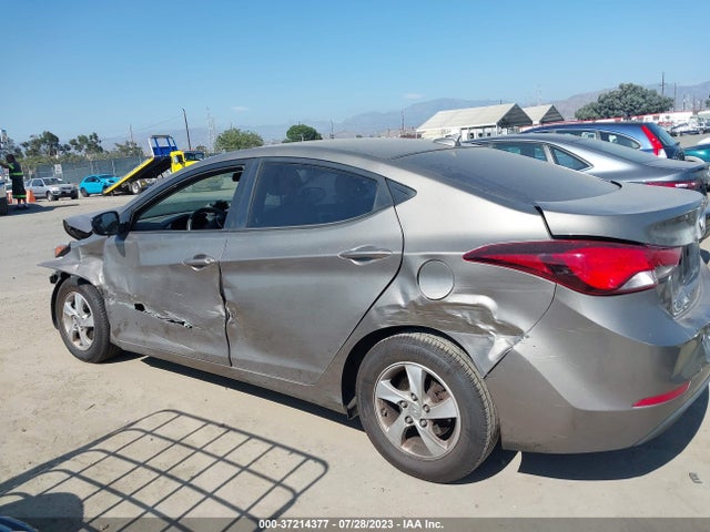Hyundai ELANTRA SE 2016 5NPDH4AE4GH692305 Image 15