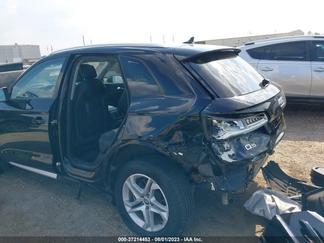WA1ANAFY2J2002888 Audi Q5 Premium/tech Premium