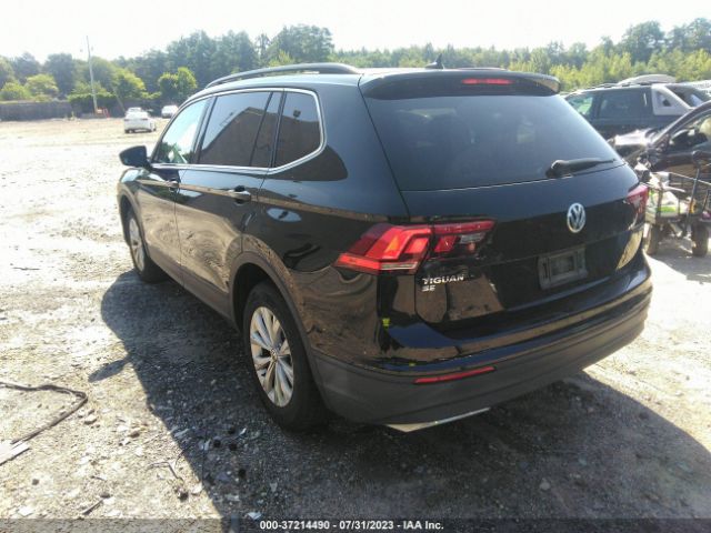 2019 VOLKSWAGEN TIGUAN 3VV2B7AX3KM044079 Photo 2