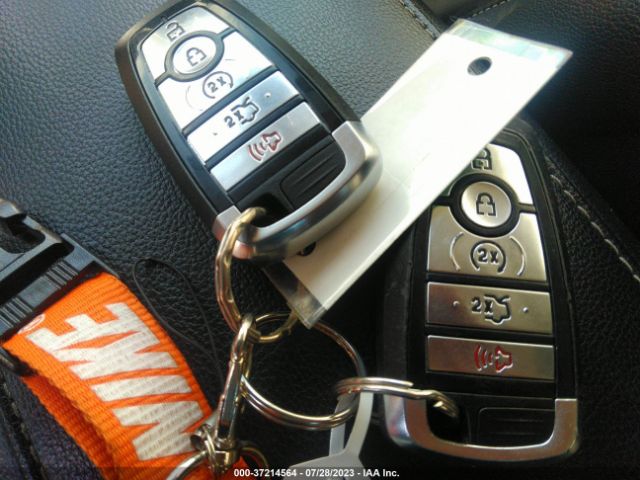 3FA6P0MU1KR130820 Ford Fusion Hybrid Sel