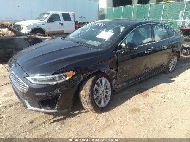 3FA6P0MU1KR130820 Ford Fusion Hybrid Sel