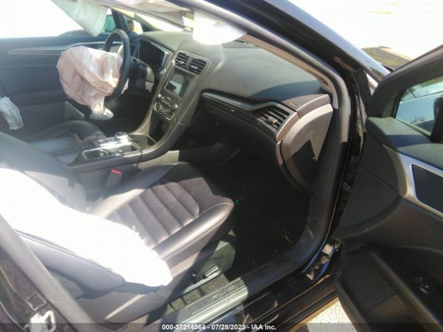 3FA6P0MU1KR130820 Ford Fusion Hybrid Sel